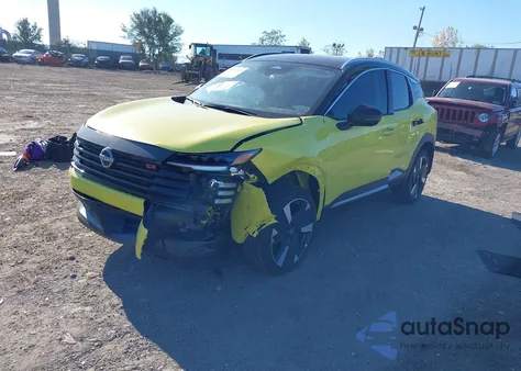 2025 Nissan Kicks Sr Fwd z USA, uszkodzony, nr VIN 3N8AP6DA3SL323622